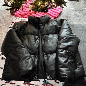 Old Navy Black Puffer Jacket